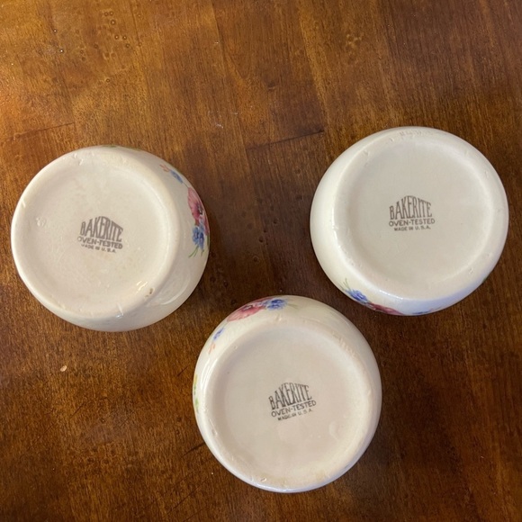 Vintage Bakerite 3.5" Earthenware Dishes w/ Flowers and Silver Trim Set of 3 - Picture 6 of 8